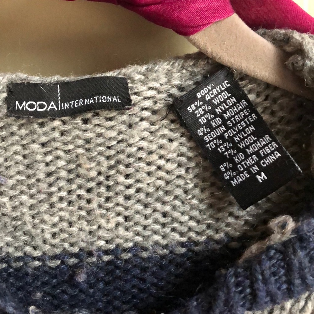 Moda Hoodie - Picture 3 of 5